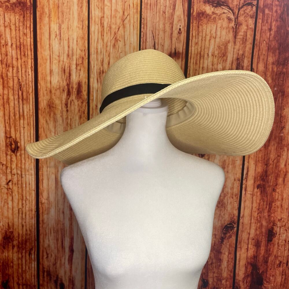 Cappelli Straworld, Inc. wide brim floppy hat with black ribbon 18" across
